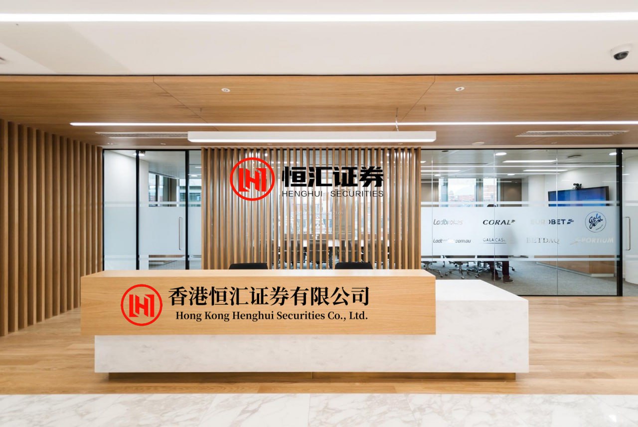 犀牛配资 美联储关税退款调查：企业倾向“囤钱”而非投资或降价，经济提振效果存疑